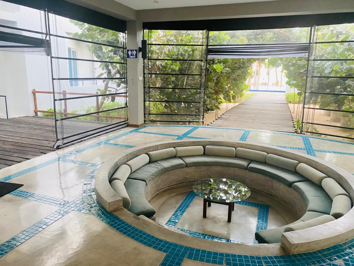 Trincomalee Ocean Front Condos Екстериор снимка